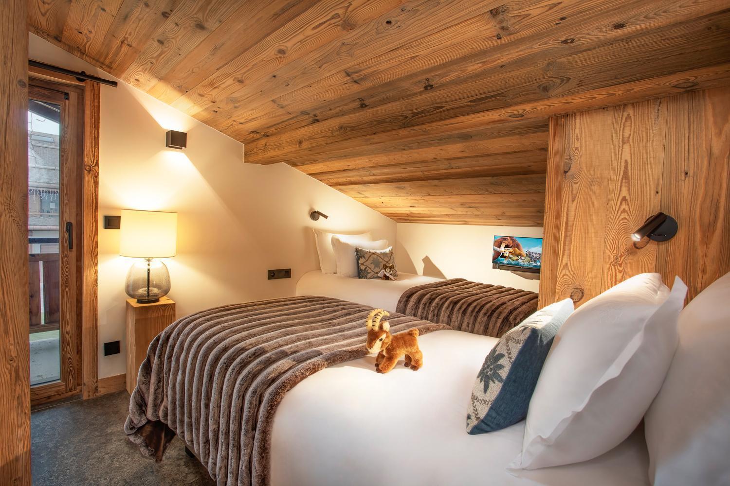Hotel Armancette - The Leading Of The World